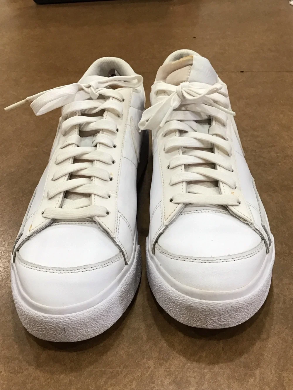 Nike Blazer Low Platform White/White/White Low-Top Leather Sneakers Women’s 10.5